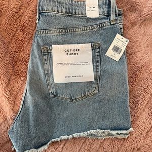 NWT Good American Cut Off shorts